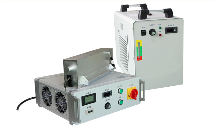 UV LED固化光源設(shè)備的三大配置照射頭、水冷機(jī)、電源驅(qū)動